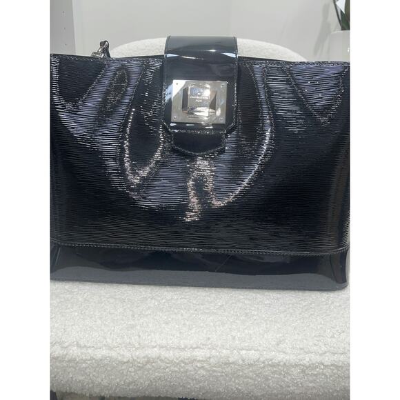 Louis Vuitton Black Patent Leather Epi Lockit MM Handbag - Picture 5 of 5